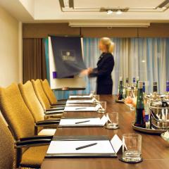 Executive Boardroom - Mercure Sheffield St Paul’s Hotel & Spa