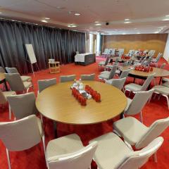 The Suites - Birmingham REP Theatre and Library