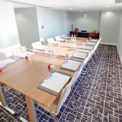 Norton Suite - Park Regis Birmingham