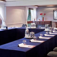 Parkside Suite - Whately Hall Hotel