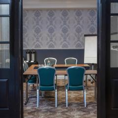 Perkins Suite - Oulton Hall