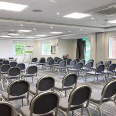 Broughton Suite - Holiday Inn Aylesbury