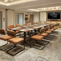 Club Suite - The Memoir Club
