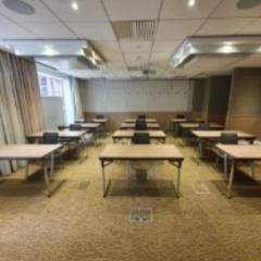 Meeting Room 7 - Novotel Leeds Centre