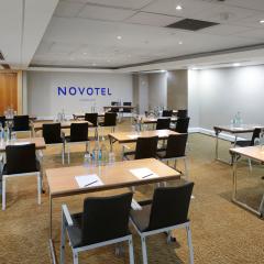 Talbot (Part of the Bordeaux Suite) - Novotel London West
