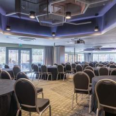 The Venue (All Suites) - Center Parcs Sherwood Forest