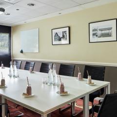 Victory Boardroom - Portsmouth Marriott Hotel