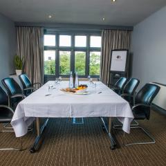 The Box Room - DoubleTree by Hilton Cadbury House