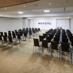 Bourg - Novotel London West