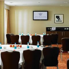 Chartwell Suite - Lingfield Park Marriott Hotel & Country Club