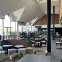 The Long Room - Newbury Racecourse