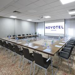 Latour - Novotel London West