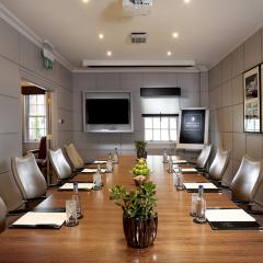 Sandringham Boardroom - Macdonald Compleat Angler Hotel