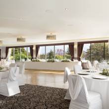 Caledonian Suite - DoubleTree by Hilton Edinburgh - Queensferry Crossing