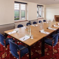 West Park - Mercure Leeds Parkway