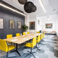 The Executive Boardroom - Chamber Space