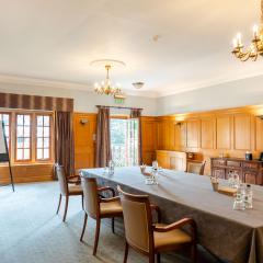 Hampton - Pennyhill Park Hotel & Spa