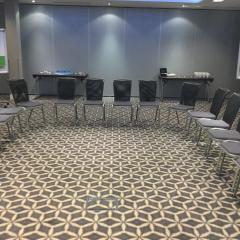 Carvair Suite - Holiday Inn Southend