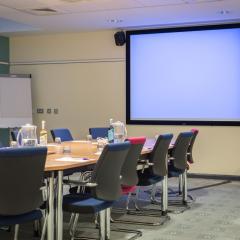 Wye and Trent - Burleigh Court Conference Centre and Hotel