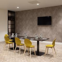 Co-Working Lounge - Pullman Hotel Liverpool