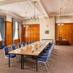 TUDOR - The Grand Hotel Leicester